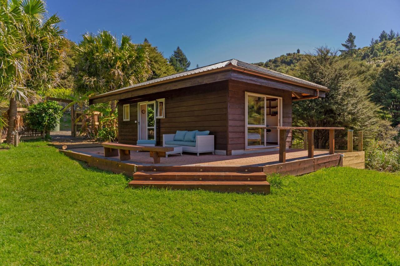 Kuaotunu Chalets Eksteriør bilde